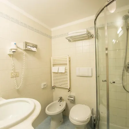 Casa Savoia & Casa Jolanda Benátky