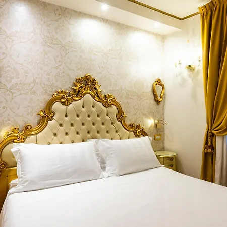 Casa Savoia & Casa Jolanda 3* Velence